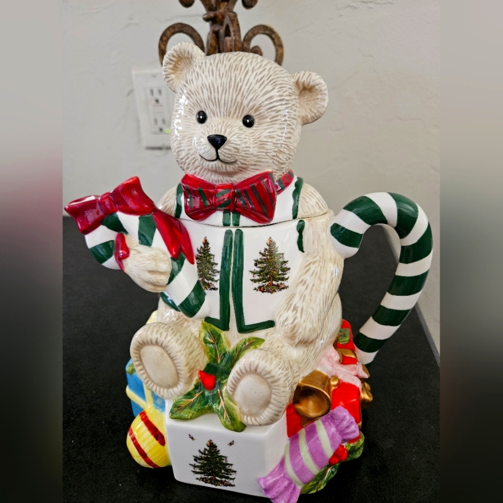 Spode Christmas Tree 🎄 Teddy Bear 🧸 Teapot - New in Box! Perfect Condition! ❤️